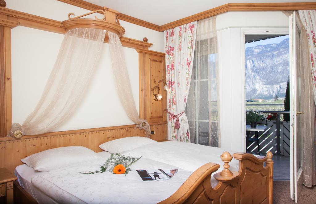 Hotel Comfort Erica Dolomiti Val D'Adige Salorno Zewnętrze zdjęcie